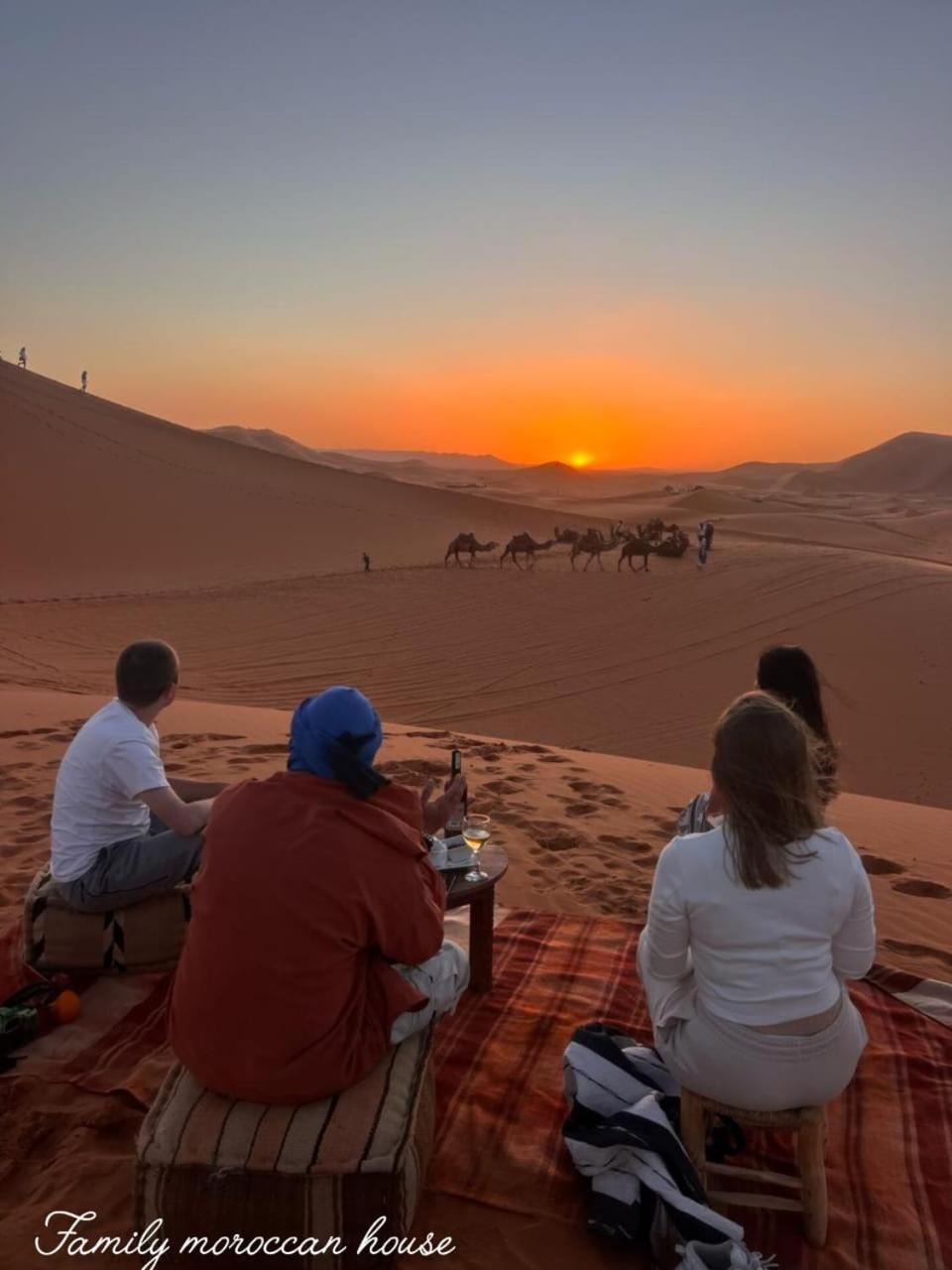 Family Moroccan House เมอร์ซูกา ภายนอก รูปภาพ